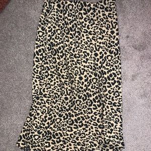 Mid length Cheetah print still skirt